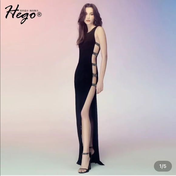 Hego- Unique and Sexy Black Dress - Picture 1 of 12